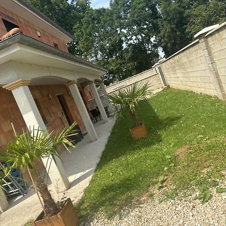 Lg1 Apartment Saint-Dizier Bagian luar foto